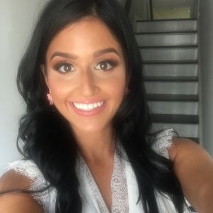 Meet your Posher, Brittaney
